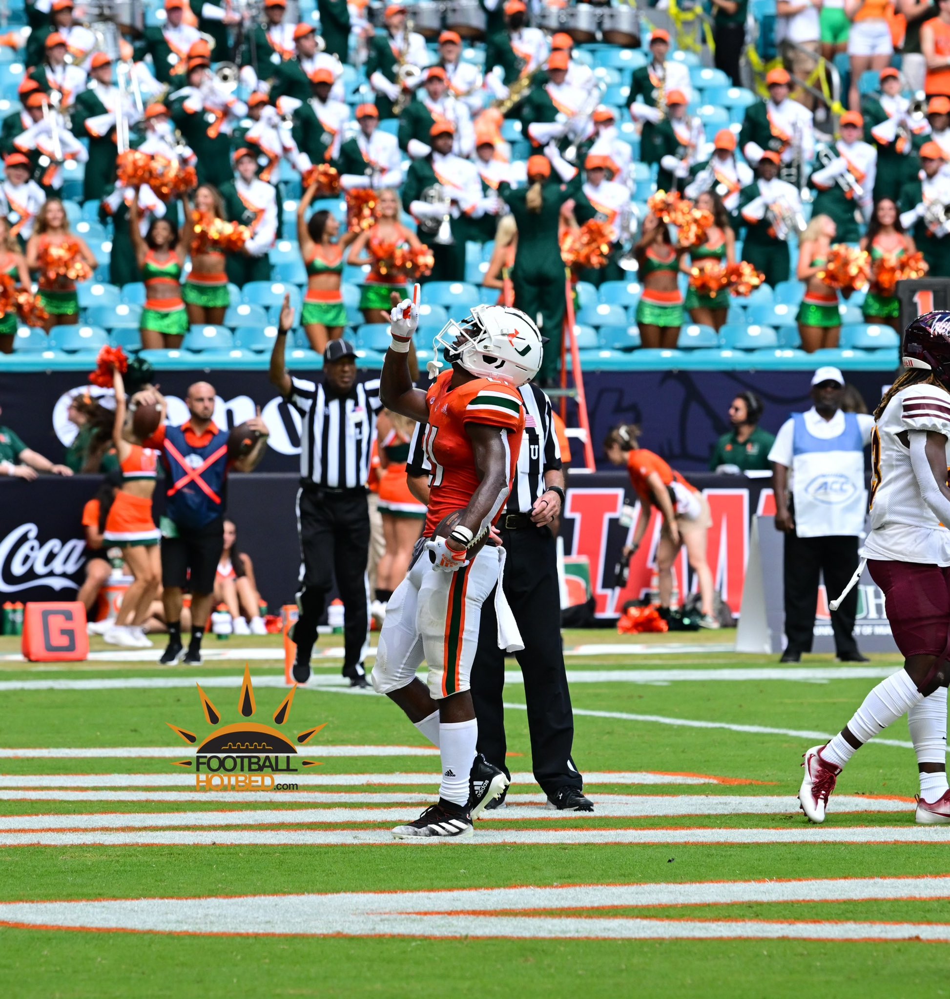 Henry Parrish Jr Scores Rush Tds In Miami Debut Football Hotbed