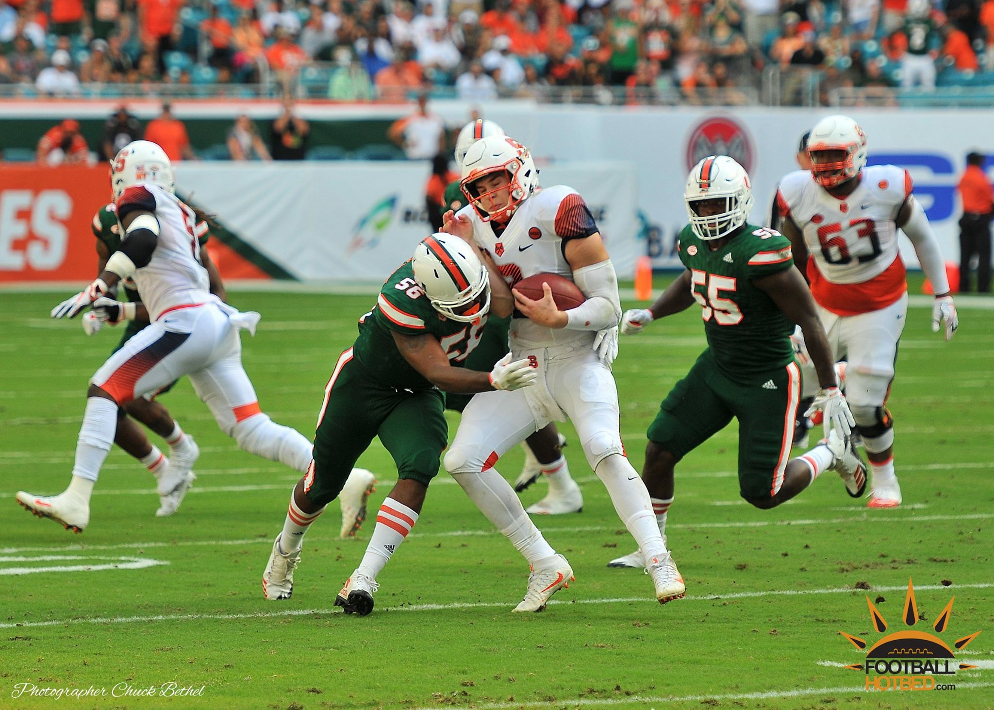 photos-miami-hurricanes-vs-syracuse-football-hotbedfootball-hotbed