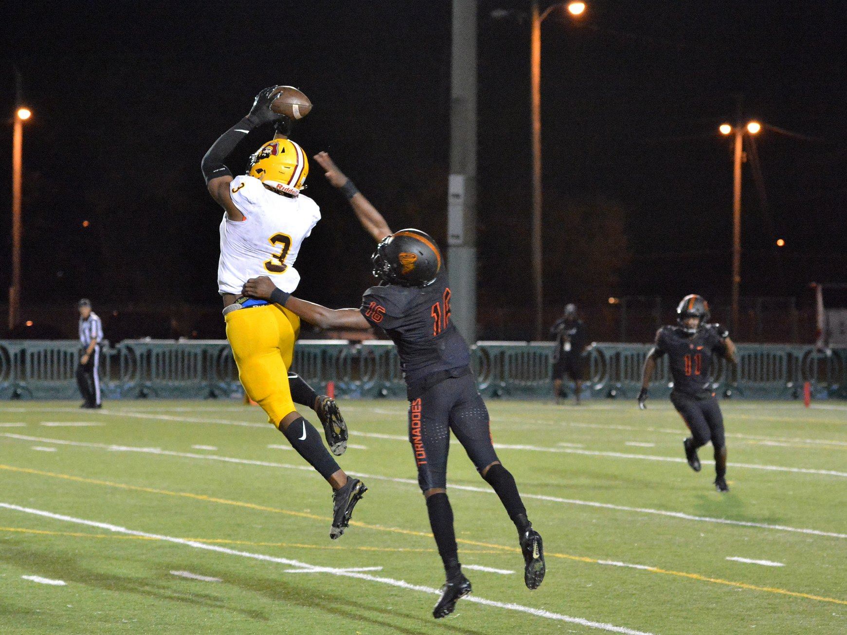 Glades Central Pull Off Upset Of Miami Booker T. Washington - Football ...